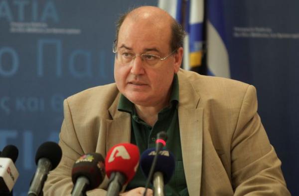 Φίλης: «Εργαζόμαστε για ένα νέο σύστημα επιλογής στην Τριτοβάθμια»