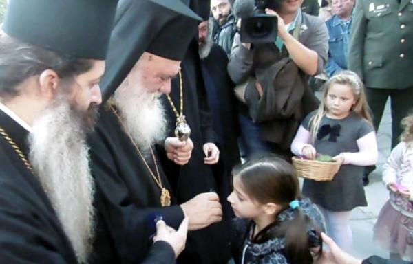 Επίσκεψη Ιερώνυμου στον Άγιο Ευστράτιο για τον εορτασμό της 28ης Οκτωβρίου