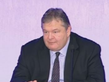 Ευ.Βενιζέλος: «Οι θυσίες των Ελλήνων πρέπει να γίνουν ορατές»