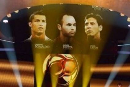 Ρονάλντο, Μέσι, Ριμπερί οι φιναλίστ για τη «Χρυσή μπάλα»