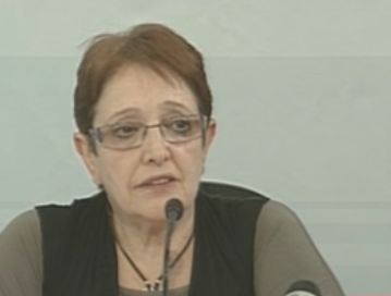 Αλέκα Παπαρήγα: «Χρειάζονται επιθετικοί αγώνες»