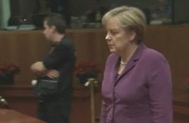 Κλονίζεται η εμπιστοσύνη των Γερμανών στην Ευρώπη