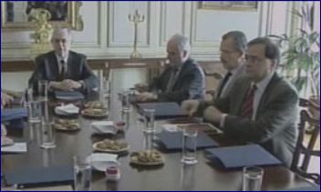 Επί τάπητος οι αμοιβές στον ιδιωτικό τομέα