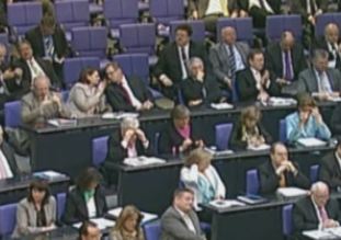 Καζάνι που βράζει η γερμανική κυβέρνηση