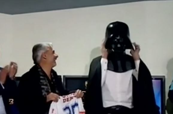 Μεξικό: Η ομάδα Πατσούκα παρουσίασε τον… Νταρθ Βέιντερ