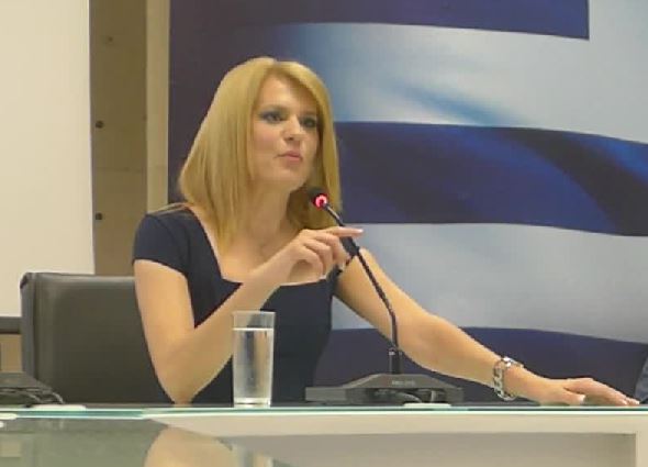 Τους στόχους της πολιτικής στον τομέα της βιομηχανίας έδωσε η Θεοδώρα Τζάκρη