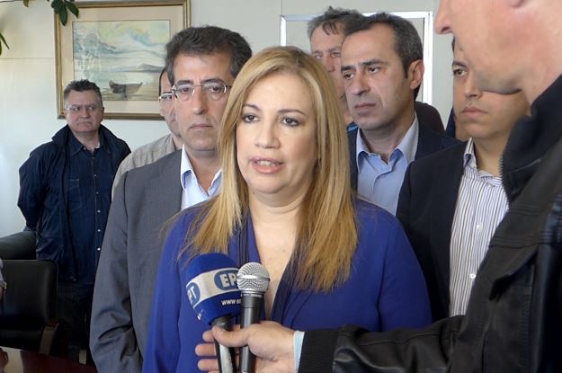 Πειραιάς: Το ογκολογικό νοσοκομείο «Μεταξά» επισκέφθηκε η Φ.Γεννηματά