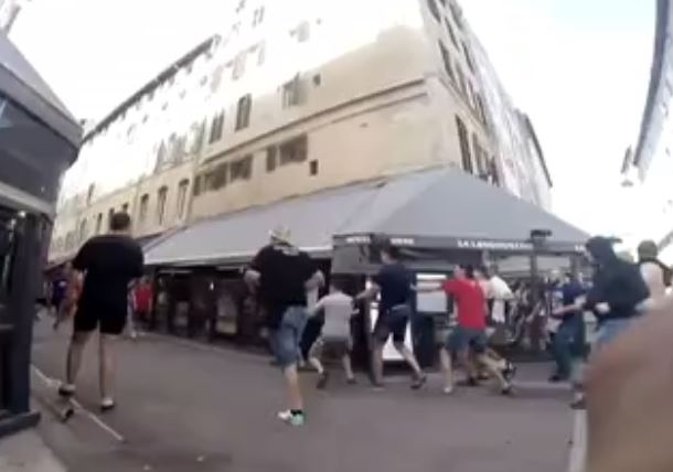 Euro 2016: Ρώσος χούλιγκαν κατέγραφε με κάμερα τα επεισόδια