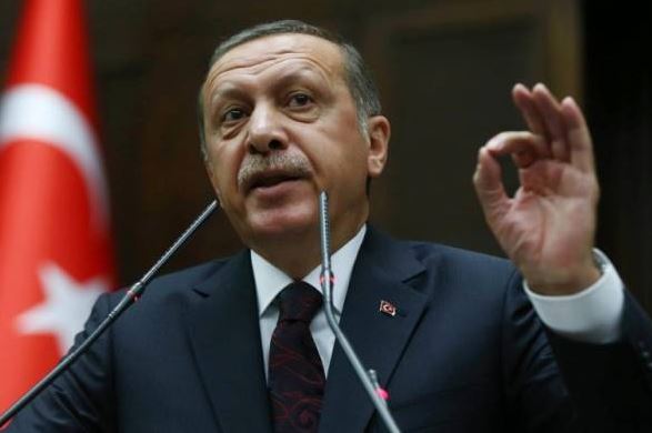 Τουρκία: Κομάντος επιτέθηκαν στο ξενοδοχείο του Ερντογάν για να τον σκοτώσουν