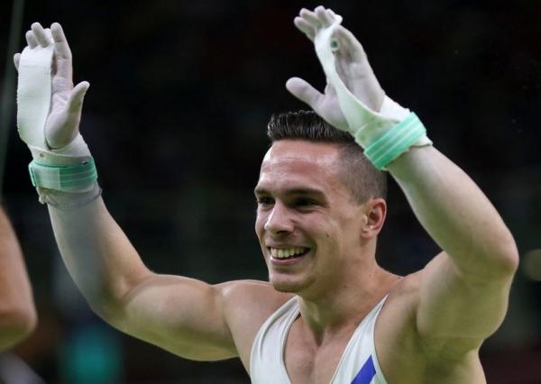 Ο Λευτέρης Πετρούνιας συνεχίζει να ζει το όνειρό του