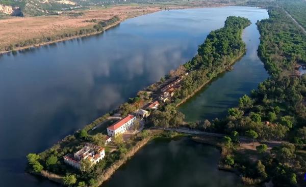 Η λίμνη του Καϊάφα στο νομό Ηλείας (Εναέρια λήψη)