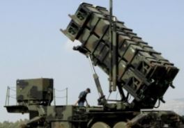 Σύγκρουση στη Βουλή για την αμυντική βιομηχανία