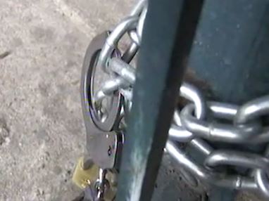 Αστυνομική επέμβαση για την εκκένωση της ΕΡΤ