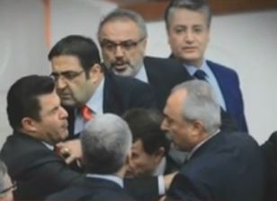 Τουρκία: Συμπλοκή στο κοινοβούλιο λόγω «Κουρδιστάν»