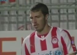 Aνετα ο Ολυμπιακός στους 8 του κυπέλλου