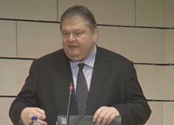 Ευ.Βενιζέλος: «Η ευκαιρία της αναθεώρησης δεν πρέπει να πάει χαμένη»