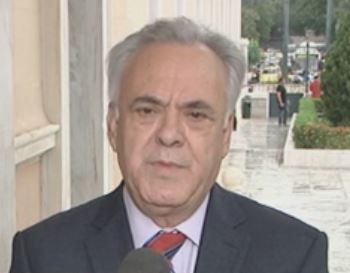 Δηλώσεις μετά το πρωτοφανές επεισόδιο στη Βουλή