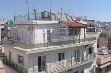 Χαμηλούς συντελεστές για το νέο τέλος στα ακίνητα ζητεί η ΠΟΜΙΔΑ