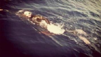 Κολυμπώντας από την Πελοπόννησο μέχρι την Κρήτη