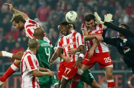 Υπέρο«Χ»ο θέαμα στο «αιώνιο» ντέρμπι, νίκες για ΑΕΚ, Κέρκυρα