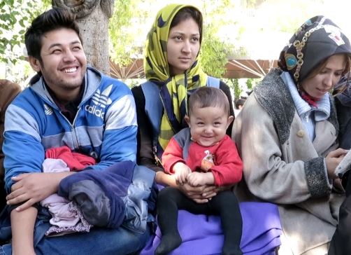 Η Πλατεία Βικτωρίας, καταφύγιο για νεοφερμένους πρόσφυγες που έφθασαν στην Αθήνα