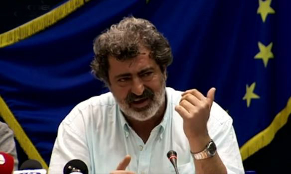 Άγριος καβγάς του υφυπουργού Πολάκη με δημοσιογράφο