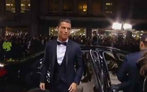 Κ.Ρονάλντο: «Μπέρδεψε» τους δρόμους του Σαν Τροπέ με τις τουαλέτες του κλαμπ που διασκέδαζε