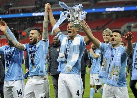 Η Σίτι «πάτησε» τη Λίβερπουλ και σήκωσε το League Cup στα πέναλτι