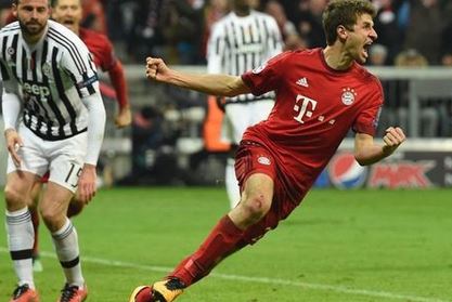 Champions League: Στην παράταση η Μπάγερν, στους «8» και η Μπαρτσελόνα