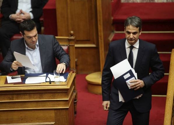 Βουλή: Εκρηκτική αντιπαράθεση Τσίπρα – Μητσοτάκη