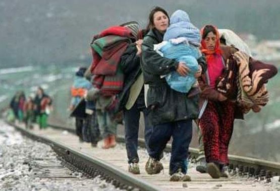 Καραβάνια προσφύγων προς την Ευρώπη