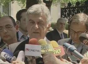 Φ.Πετσάλνικος: «Η χώρα πρέπει να κυβερνηθεί»