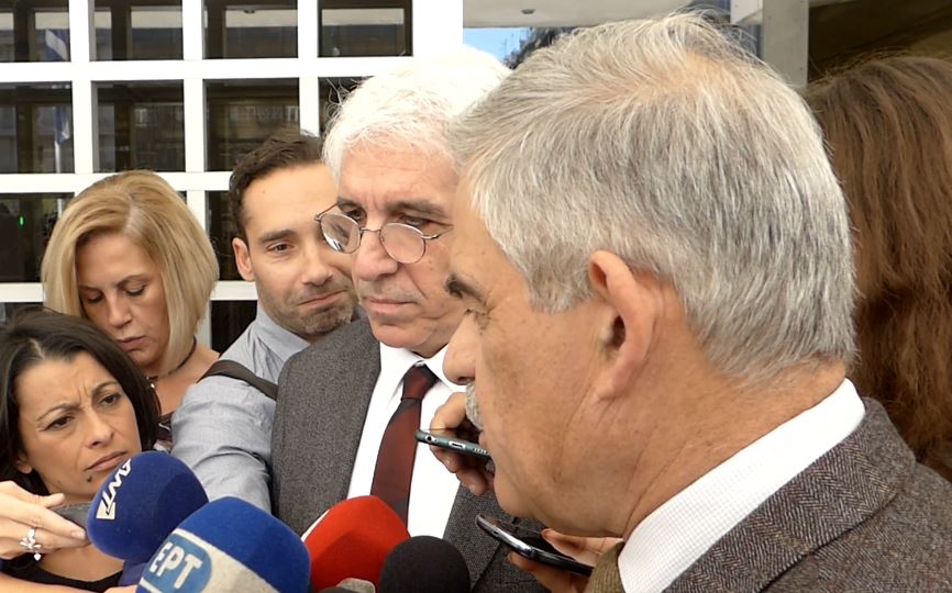 Κυβέρνηση: Μηνυτήρια αναφορά για τη διαρροή των συνομιλιών