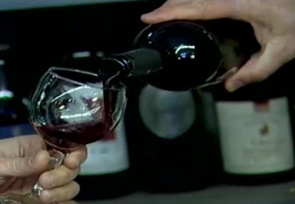 Κυβερνητικοί κραδασμοί για το κρασί