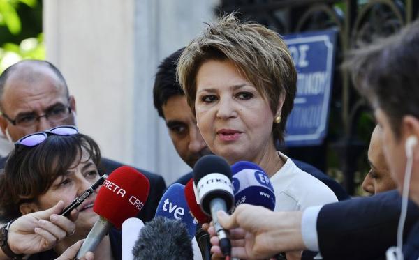 «Ανοικτό παράθυρο» για διεύρυνση της κυβέρνησης άφησε η Γεροβασίλη