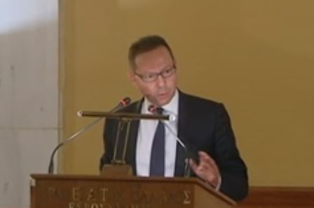 Γ.Στουρνάρας: Δεν υπάρχει θέμα παραίτησής μου