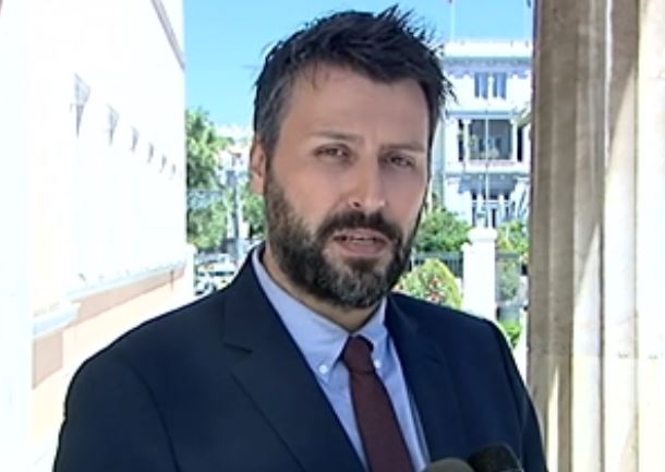 Καλλιανός-Ένωση Κεντρώων: Λύση εδώ και τώρα με κυβέρνηση ευρέος πέλματος