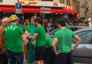 Euro 2016: Οι Ιρλανδοί «κλέβουν» την παράσταση στο Παρίσι