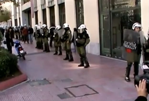 Σάλος και οργή για το ξυλοδαρμό του διοικητή της Τροχαίας