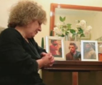 Μητέρα Φύσσα: «Το παιδί μου δεν έφταιξε σε τίποτα»