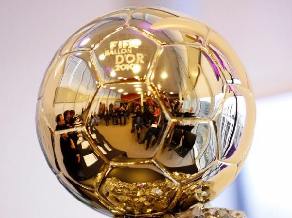 Ρονάλντο, Μέσι και Ριμπερί στη «μάχη» για τη Χρυσή Μπάλα