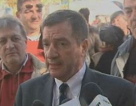 Συγκέντρωση διαμαρτυρίας των δημάρχων στη Βουλή