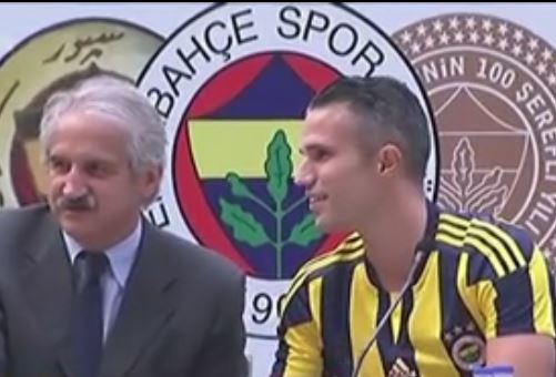 Συμφωνία Φενέρμπαχτσε για Φαν Πέρσι