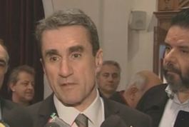 Νέα προειδοποίηση Λοβέρδου στους φαρμακοποιούς