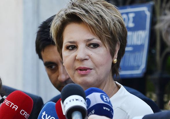 Γεροβασίλη: Να απολογηθεί ο Μεϊμαράκης γιατί εγκατέλειψε την ελληνική οικογένεια