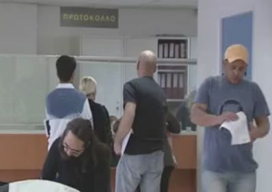 Στο μικροσκόπιο περισσότερες από 6.000 ύποπτες συντάξεις