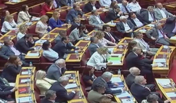 Διαψεύση σεναρίων περί κυβέρνηση εθνικής ενότητας