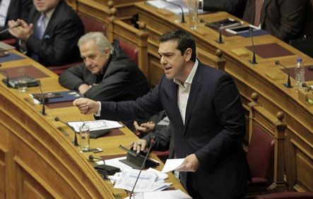 Κόντρα Μπακογιάννη-Τσίπρα για την ανακεφαλαιοποίηση