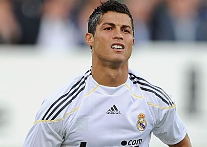 Champions League: Βήμα πρόκρισης η Ρεάλ, «διπλό» για τη Βόλφσμπουργκ