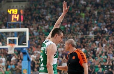 Η Λαμποράλ «σκούπισε» τον ΠΑΟ – Αποθεώθηκε ο Δημήτρης Διαμαντίδης